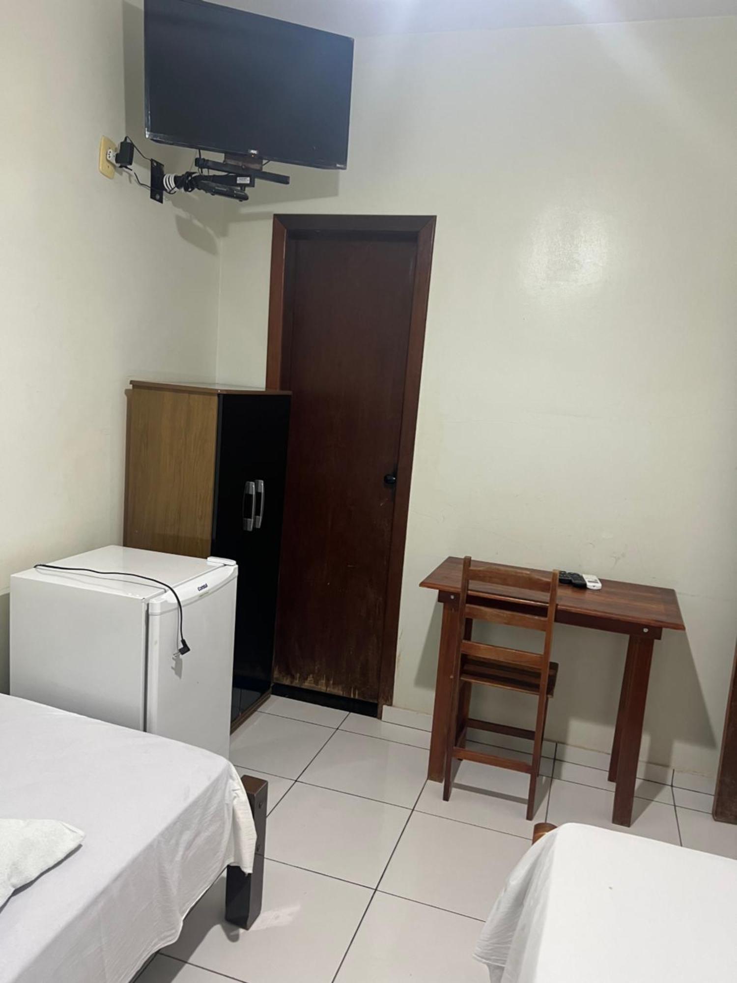 Brilhante Hotel Itacarambi מראה חיצוני תמונה